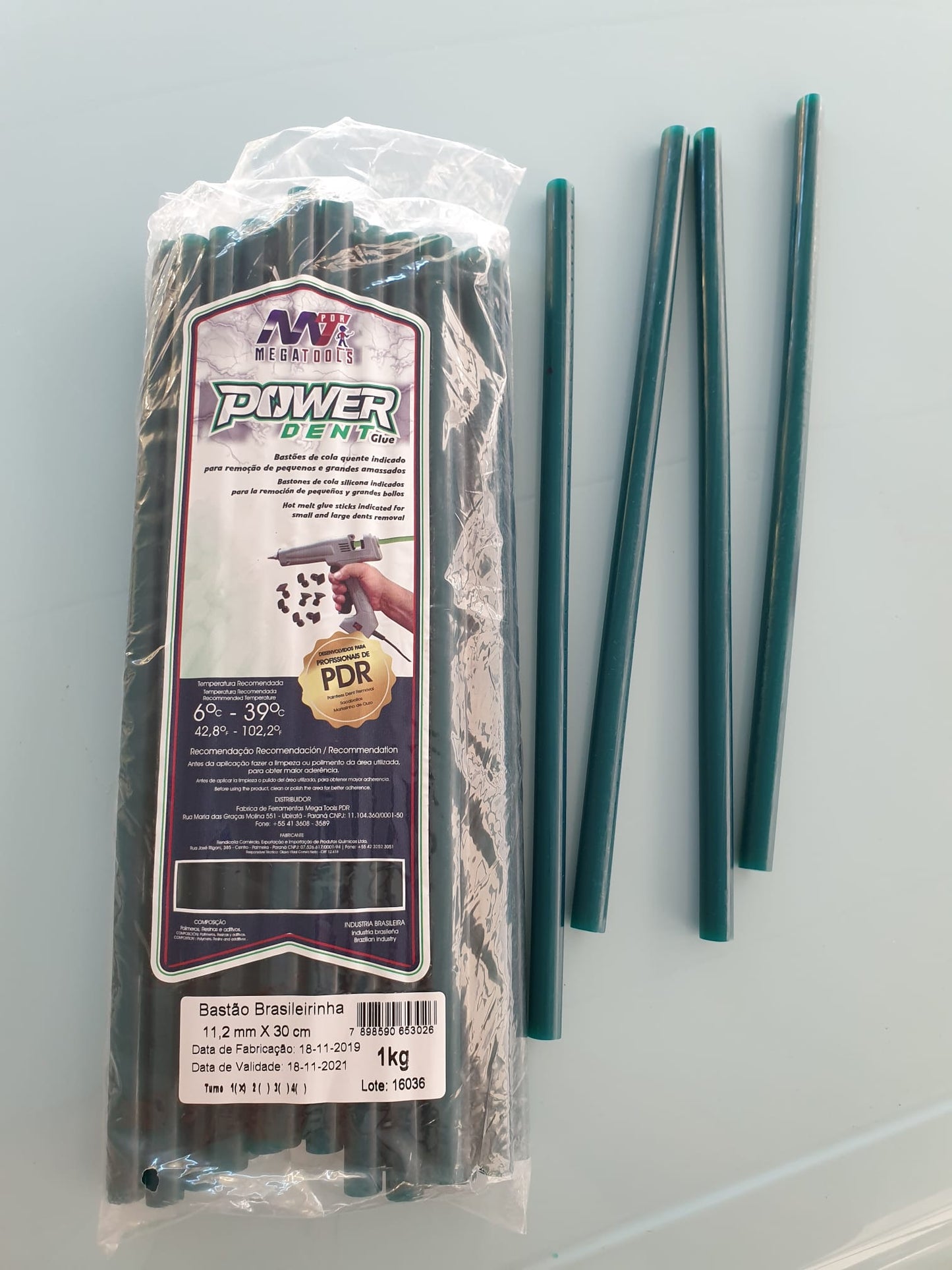 COLLA A CALDO VERDE PER PISTOLA 12V